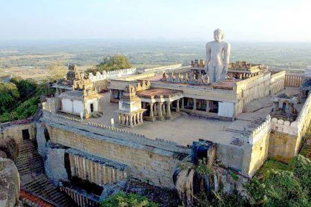Shravanabelagola - Tempo Traveller Mangalore