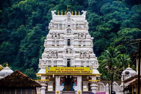 Kukke Shree Subrahmanya Temple - Tempo Traveller Mangalore